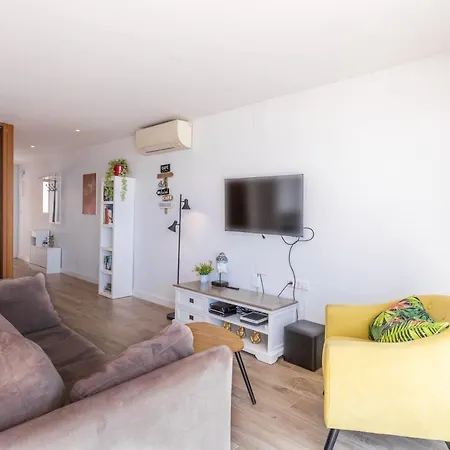Appartement First Line