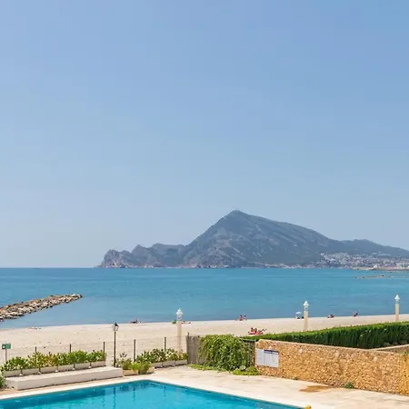 Апартаменты First Line *